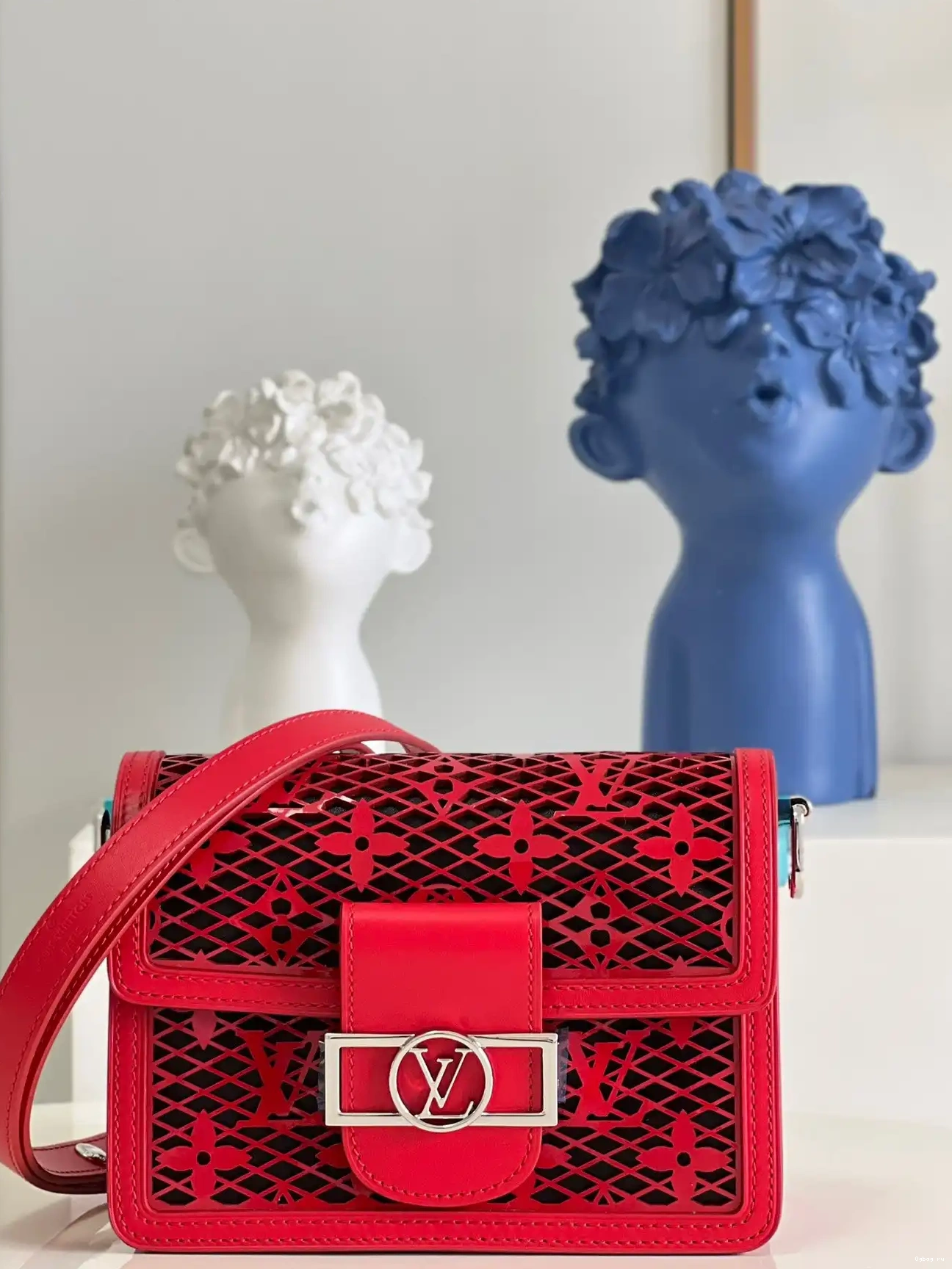 DAUPHINE VUITTON MINI LOUIS 0605
